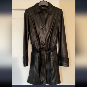 Danier leather coat jacket xs brand new